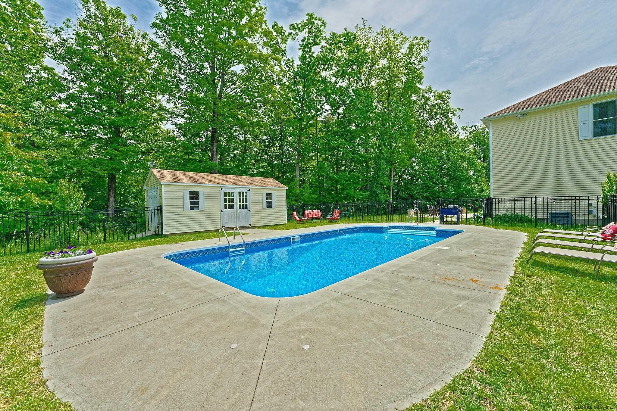 42 Trotter Road Bethlehem, NY 12158 - Photo 55 of 57 Photo 66