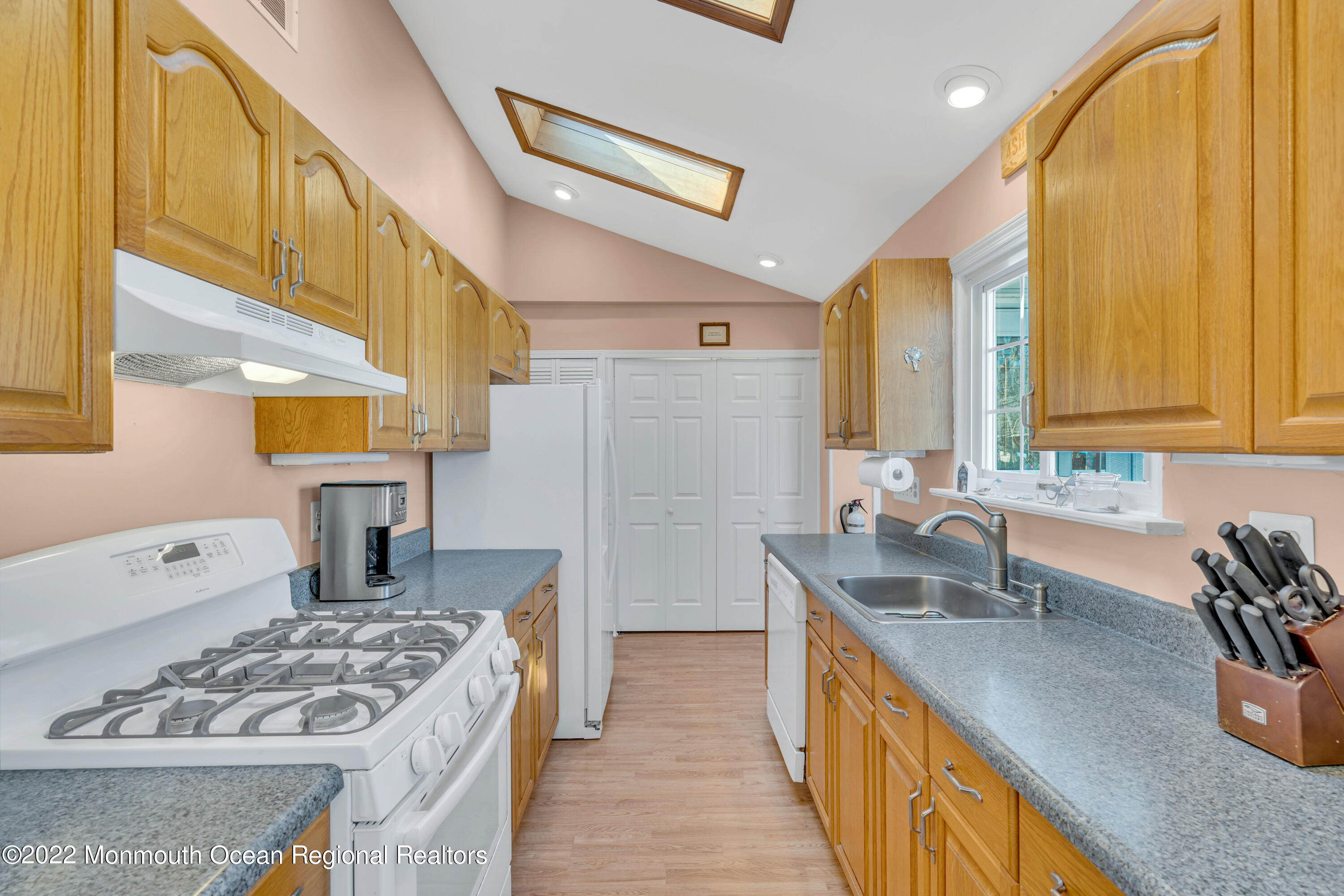 96 Canis Drive Brick, NJ 08724 - Photo 13 of 47 013_dsc06771