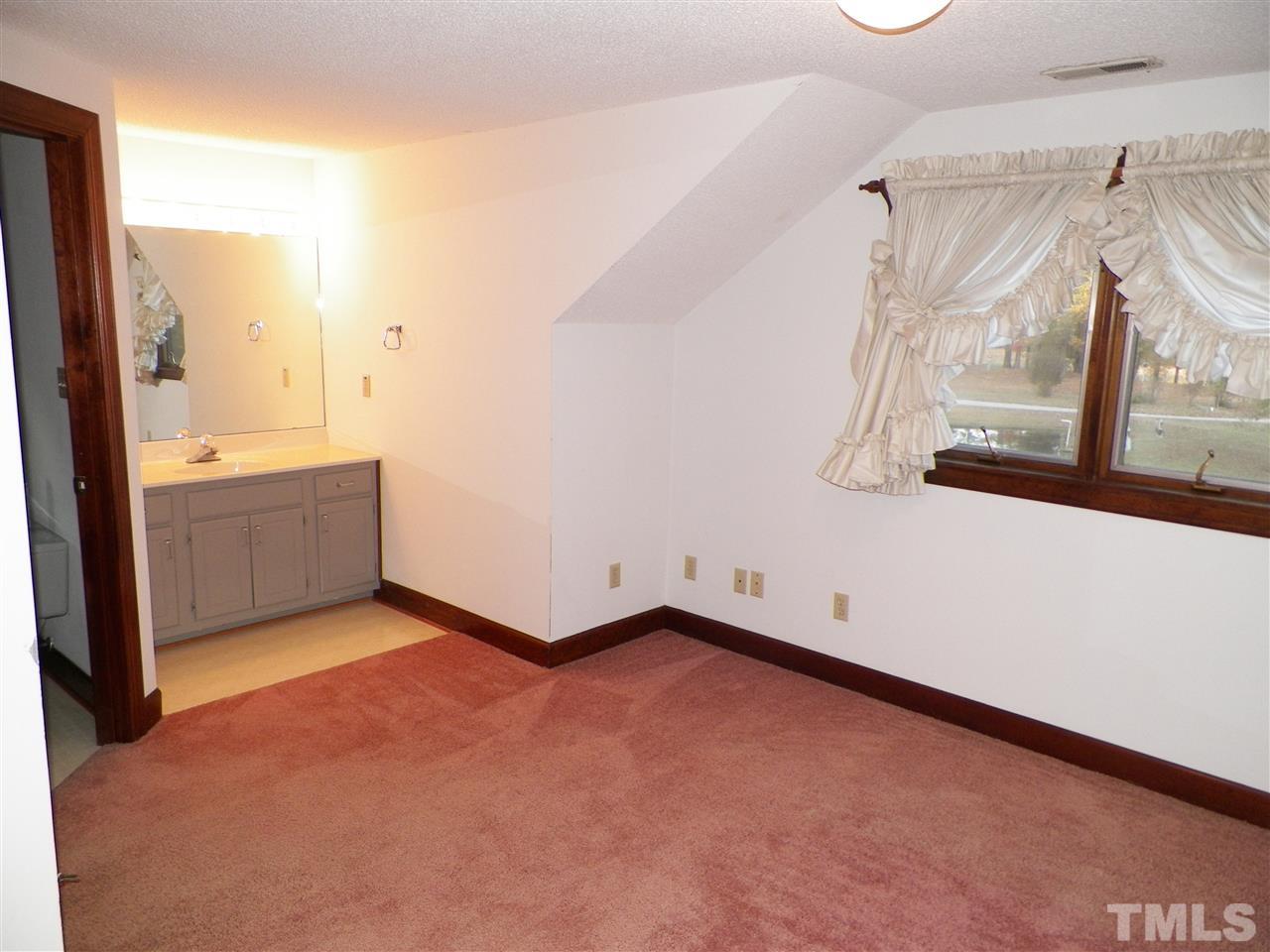 6627 Battle Bridge Road Raleigh, NC 27610 - Photo 22 of 25