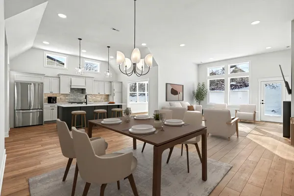 $924,000 | 4712 Knapp Blf Drive, Ada, MI 49301