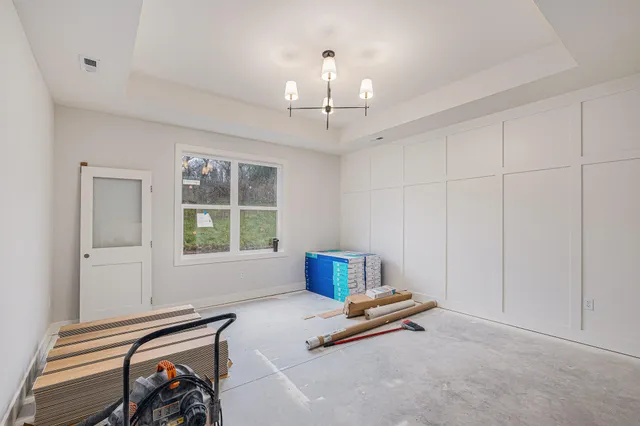 $924,000 | 4712 Knapp Blf Drive, Ada, MI 49301