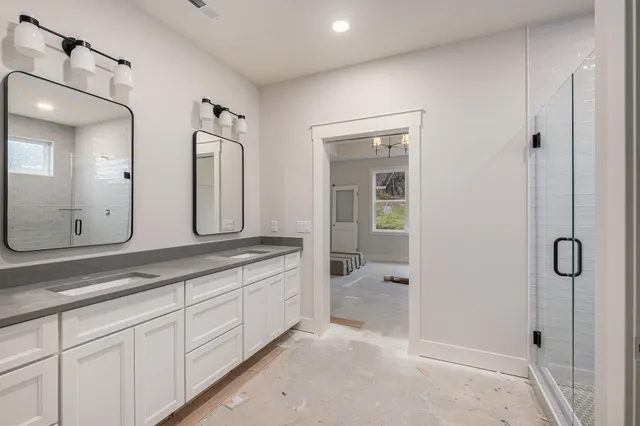 $924,000 | 4712 Knapp Blf Drive, Ada, MI 49301