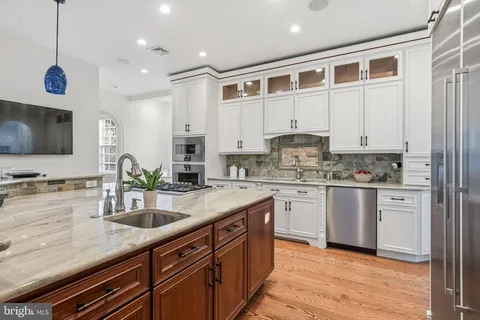 $4,200,000 | 41 Tunbridge Road, Haverford, PA 19041