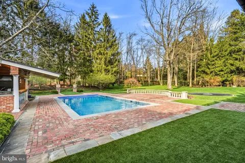 $4,200,000 | 41 Tunbridge Road, Haverford, PA 19041