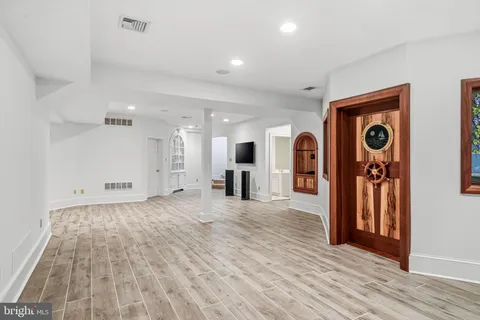 $4,200,000 | 41 Tunbridge Road, Haverford, PA 19041