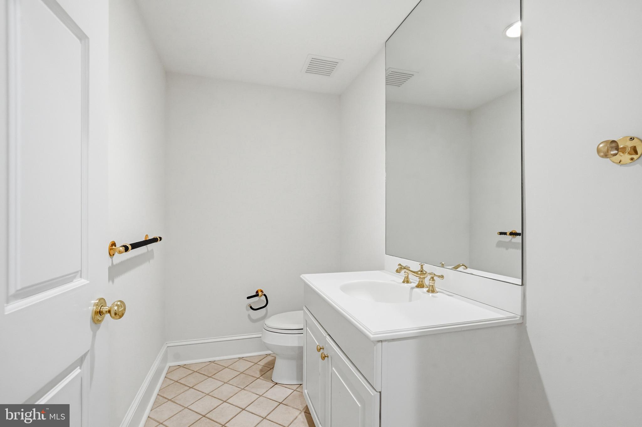 41 Tunbridge Road Haverford, PA 19041 - Photo 79 of 99 lower level half bath