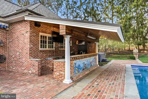 $4,200,000 | 41 Tunbridge Road, Haverford, PA 19041