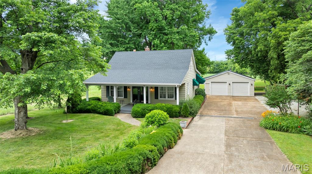 2049 Mullins Creek Road Dupo, IL 62239 - Photo 2 of 61