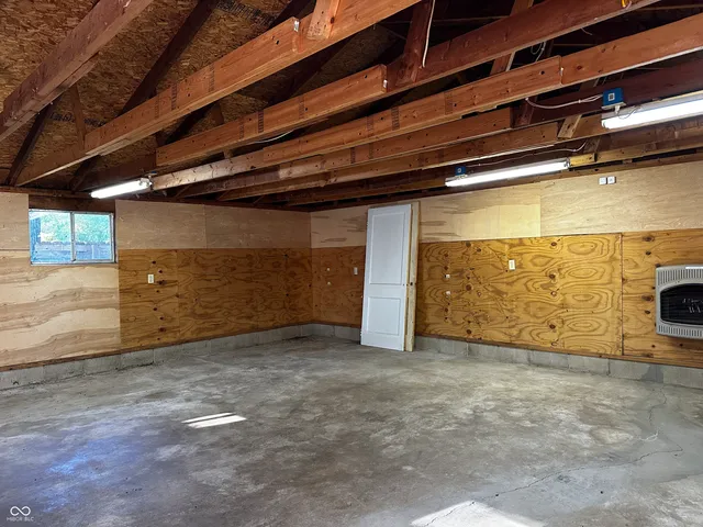 $2,100 | 5640 Crittenden Avenue, Indianapolis, IN 46220