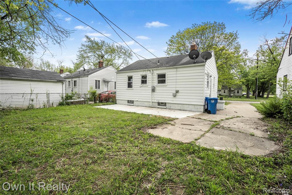 26010 Yale Street Inkster, MI 48141 - Photo 4 of 22
