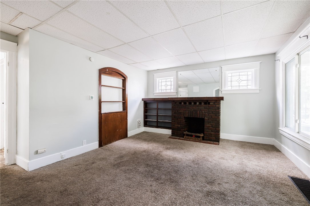 77 Jackson Street Rochester, NY 14621 - Photo 2 of 20
