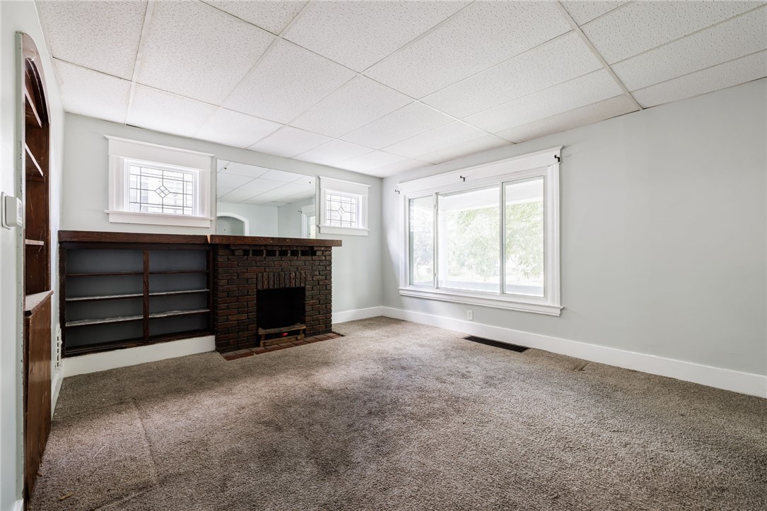 77 Jackson Street Rochester, NY 14621 - Photo 3 of 20