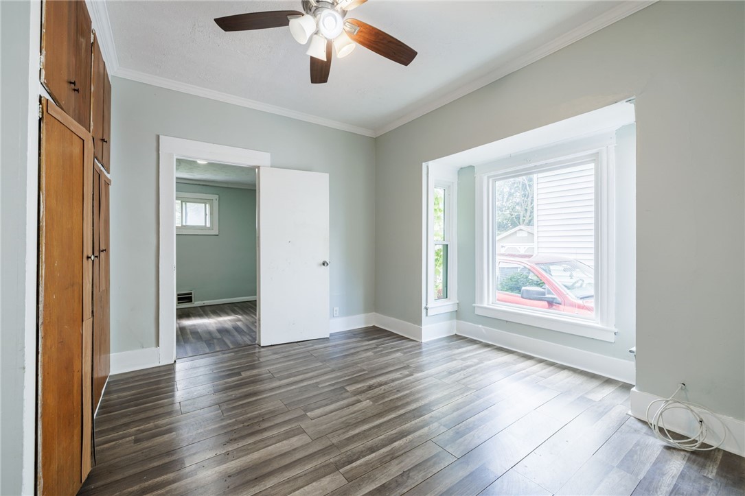 77 Jackson Street Rochester, NY 14621 - Photo 10 of 20