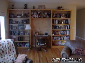 350 Monroe Tipton Road Marshall, NC 28753 - Photo 3 of 12 Gallery Image 3