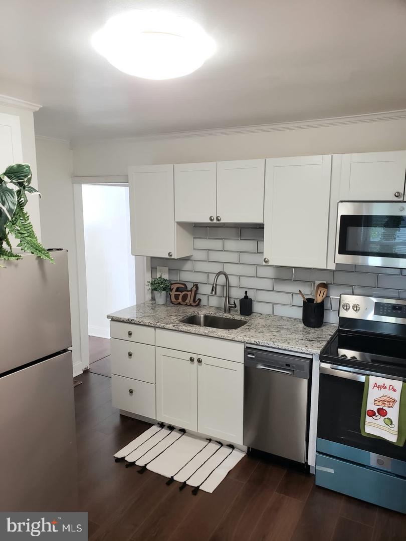 11515 Goodloe Road Silver Spring, MD 20906 - Photo 2 of 12