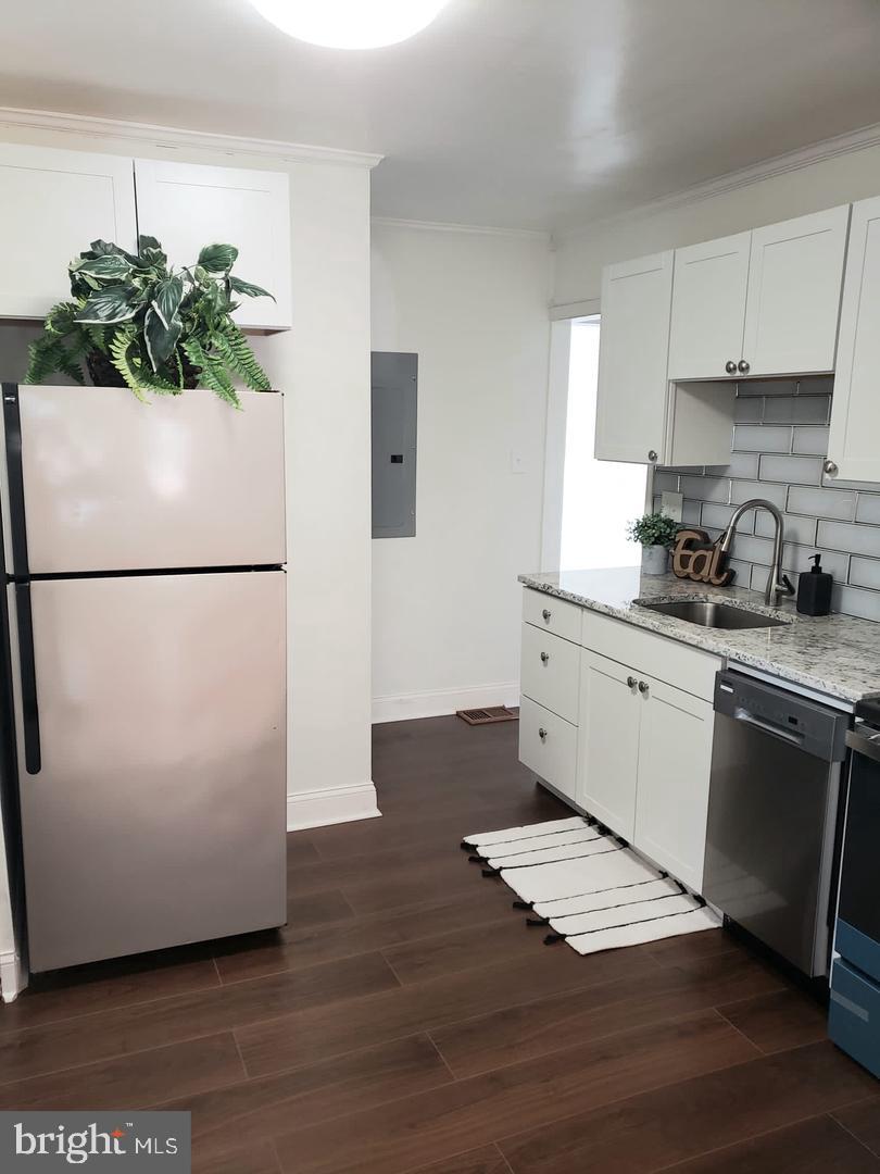 11515 Goodloe Road Silver Spring, MD 20906 - Photo 3 of 12