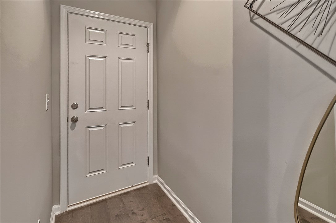 719 Rocky Ridge Circle Seneca, SC 29678 - Photo 3 of 28 Gallery Image 3