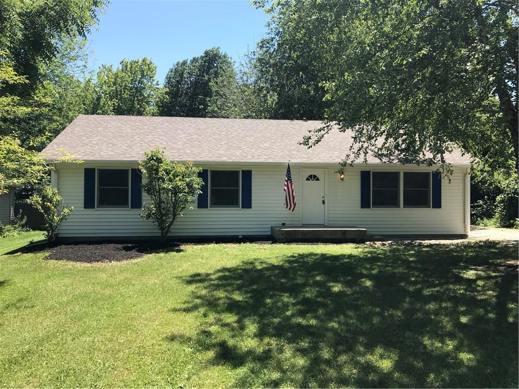404 Mill Spring Drive Fillmore, IN 46128 - Photo 1 of 20 Gallery Image 1