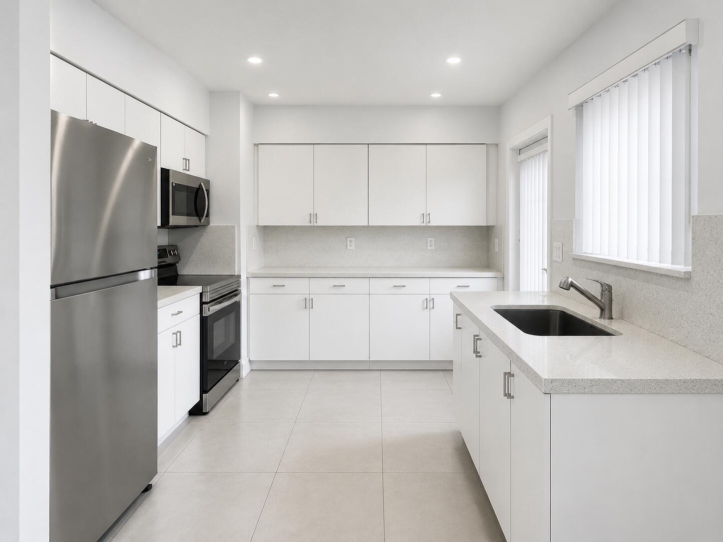 2152 Southwest 72nd Avenue Miami, FL 33155 - Photo 2 of 9 754645B8-1E0A-4AAC-B6D6-FE92984C03BE