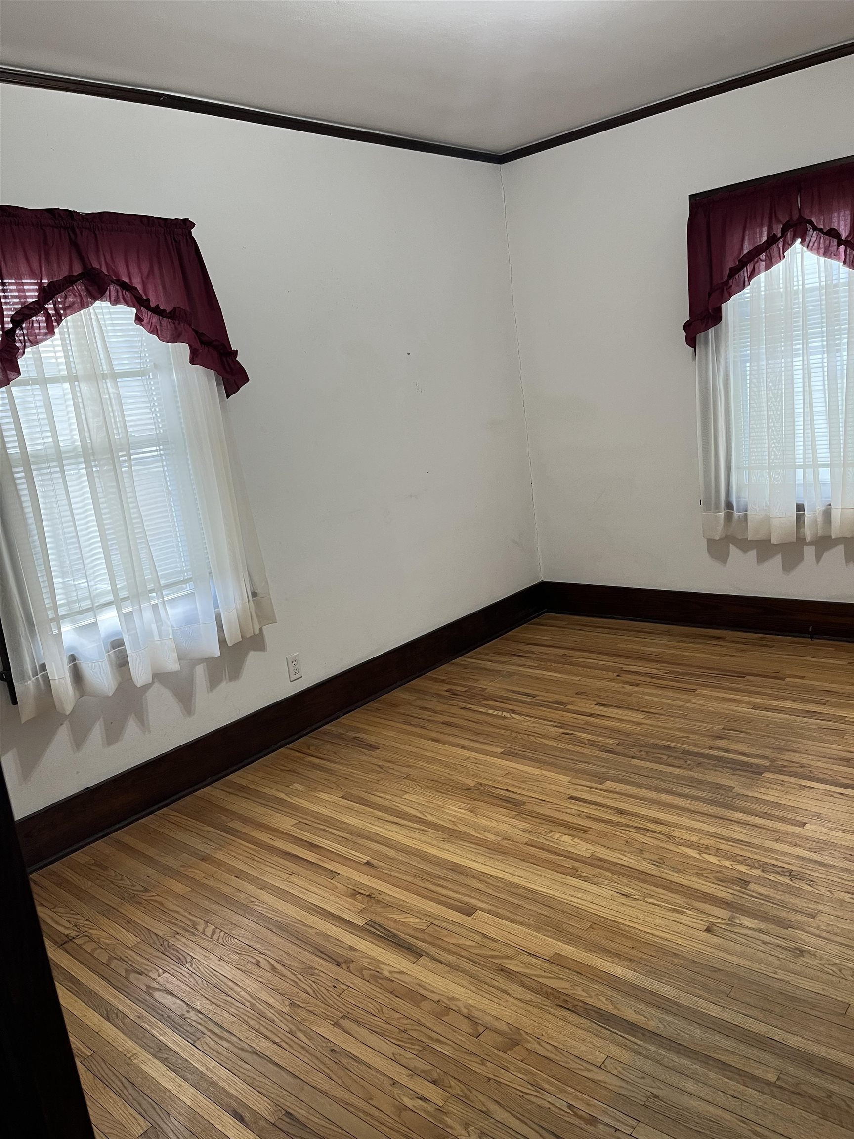 124 West Maple Avenue Stockton, IL 61085 - Photo 11 of 18