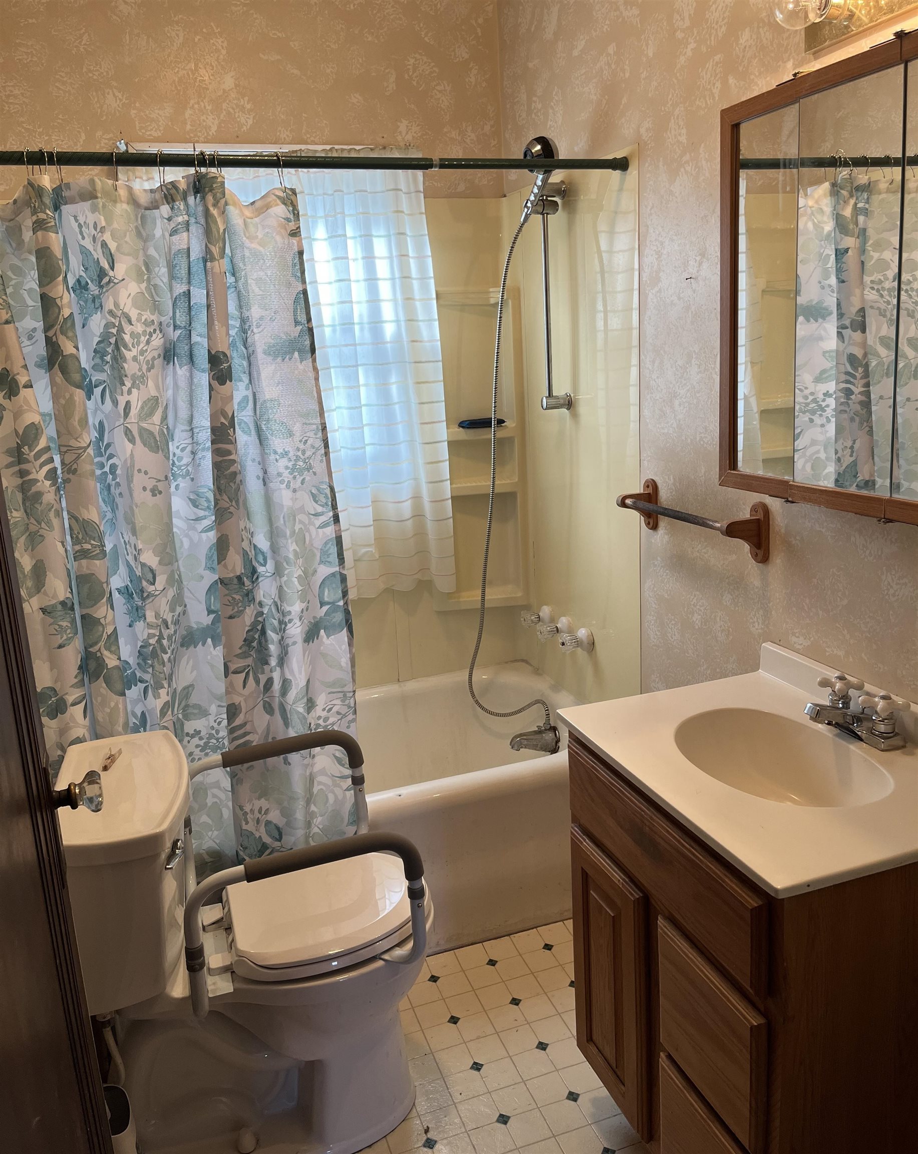 124 West Maple Avenue Stockton, IL 61085 - Photo 18 of 18