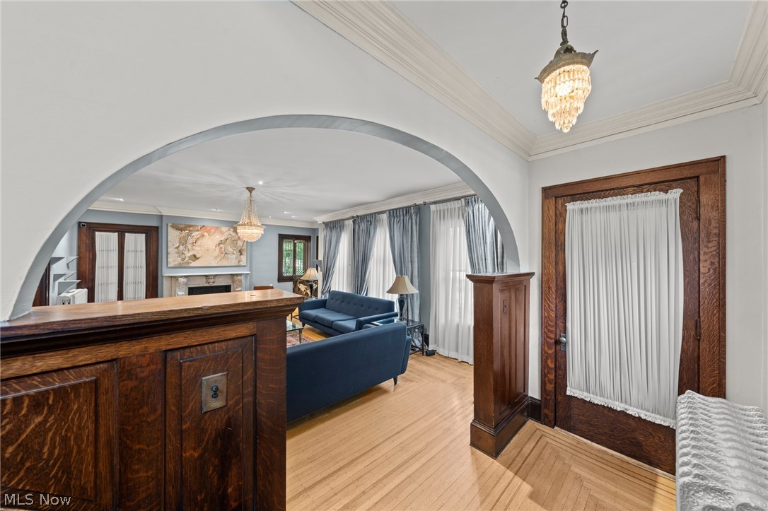 2401 Coventry Road Cleveland Heights, OH 44118 - Photo 5 of 45 Gallery Image 5