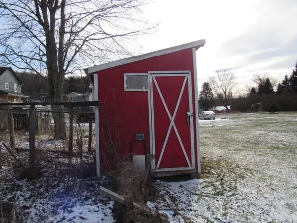 a view of backyard of house