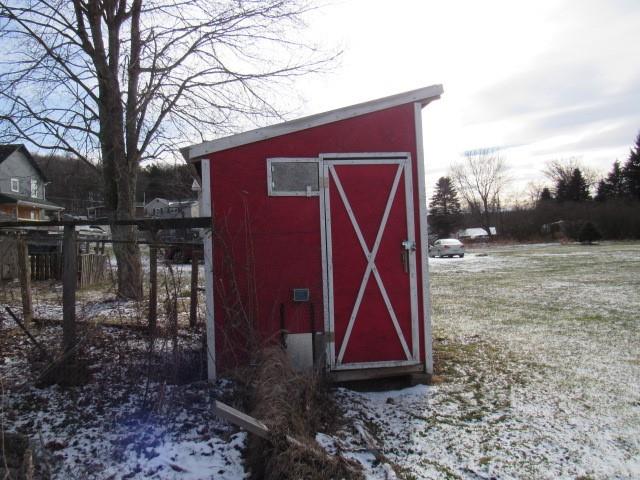 3010 Graham Avenue Windber, PA 15963 - Photo 5 of 22