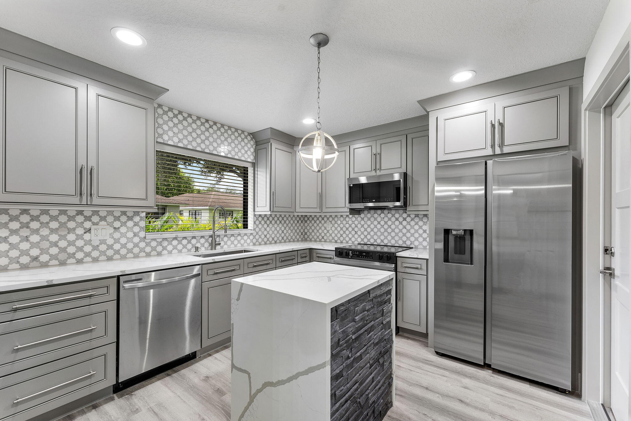 4380 Pear Tree Circle, Unit A Boynton Beach, FL 33436 - Photo 2 of 29 23-web-or-mls-DSC02249