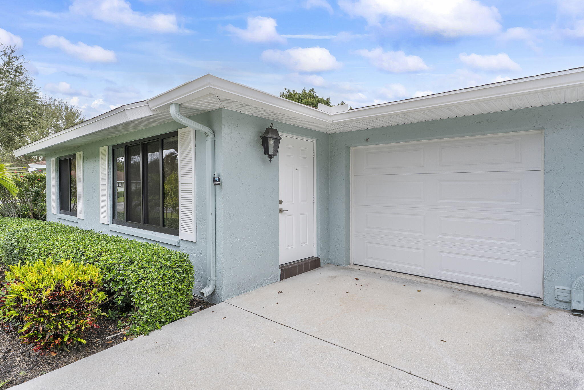 4380 Pear Tree Circle, Unit A Boynton Beach, FL 33436 - Photo 27 of 29 21-web-or-mls-DSC02332