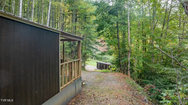 $300,000 | 4966 Old Asheville Highway, Flag Pond, TN 37657