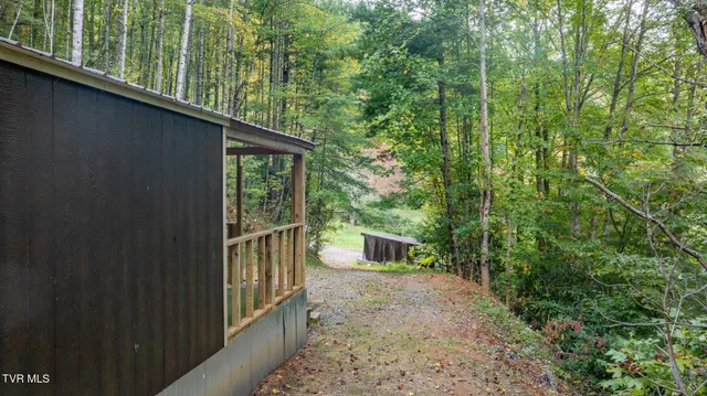 $300,000 | 4966 Old Asheville Highway, Flag Pond, TN 37657