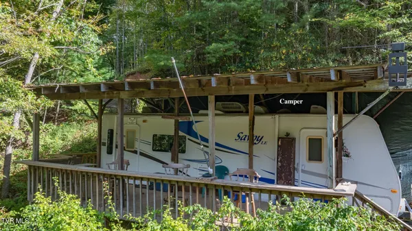 $300,000 | 4966 Old Asheville Highway, Flag Pond, TN 37657