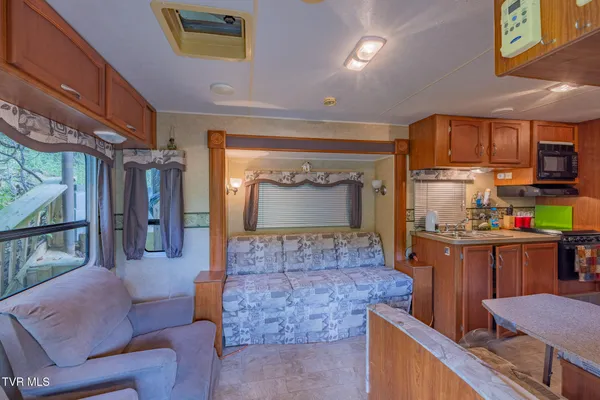 $300,000 | 4966 Old Asheville Highway, Flag Pond, TN 37657