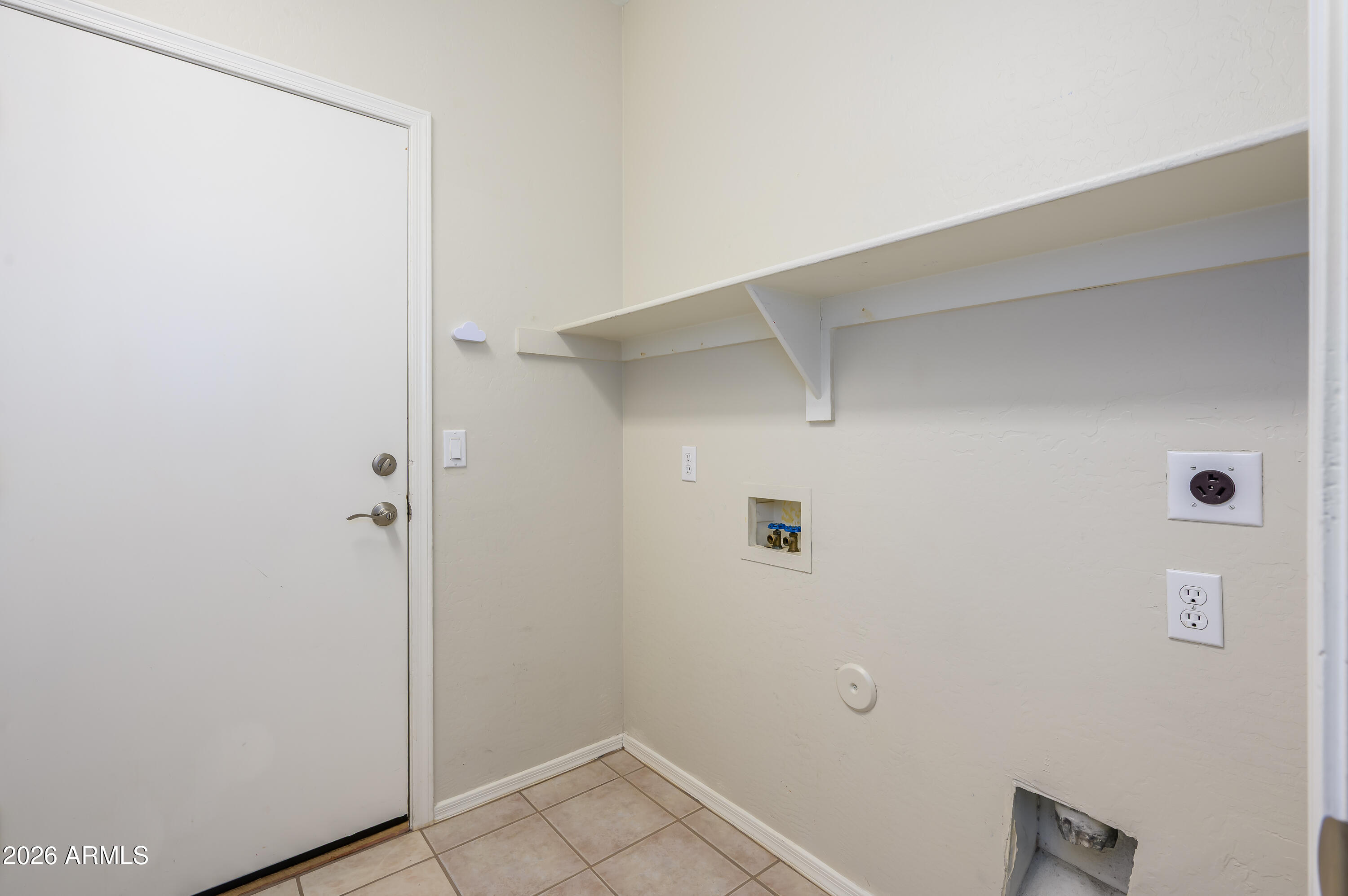 11195 West Alvarado Road Avondale, AZ 85392 - Photo 31 of 31 Laundry Room