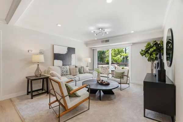 $389,888 | 292 Tradewinds Drive, Unit 4, San Jose, CA 95123