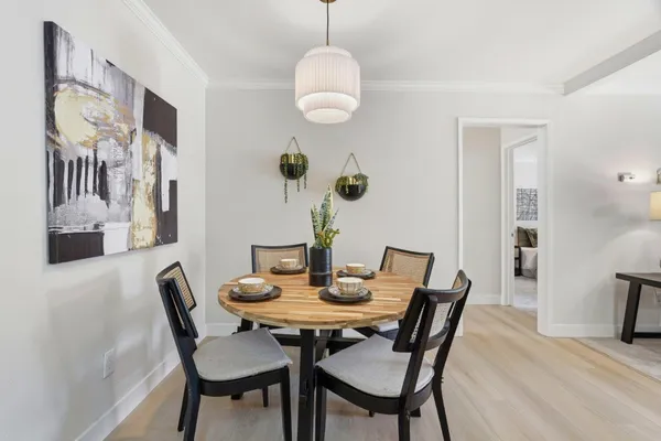 $389,888 | 292 Tradewinds Drive, Unit 4, San Jose, CA 95123