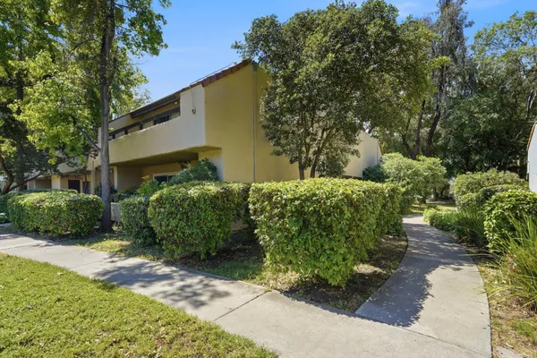 $389,888 | 292 Tradewinds Drive, Unit 4, San Jose, CA 95123