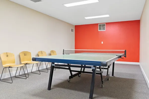 $389,888 | 292 Tradewinds Drive, Unit 4, San Jose, CA 95123