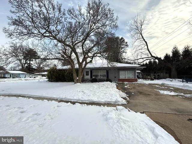 $225,000 | 21 Kenmar Drive, Newark, DE 19713