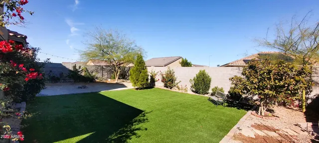 $2,000 | 518 West Black Hawk Place, Casa Grande, AZ 85122