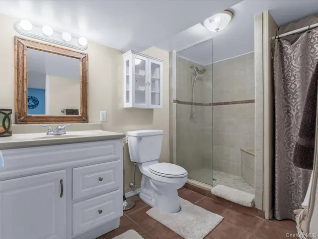 $649,999 | 58 Chestnut Street, Lynbrook, NY 11563