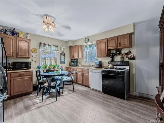 $649,999 | 58 Chestnut Street, Lynbrook, NY 11563