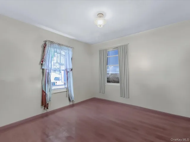 $649,999 | 58 Chestnut Street, Lynbrook, NY 11563