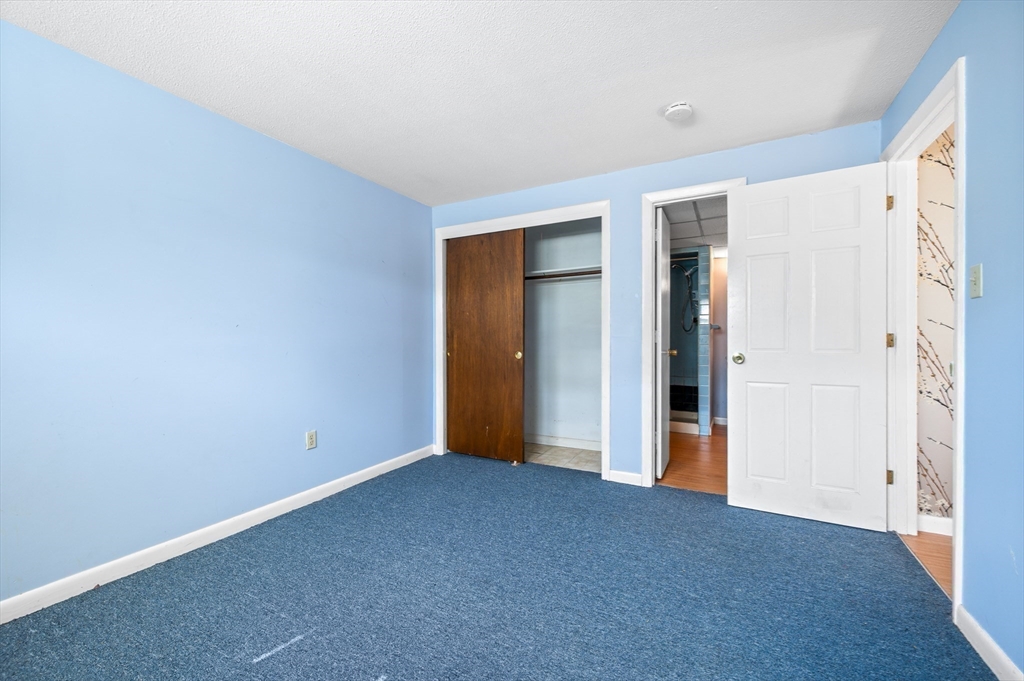 5 Marc Lane Lawrence, MA 01843 - Photo 13 of 26