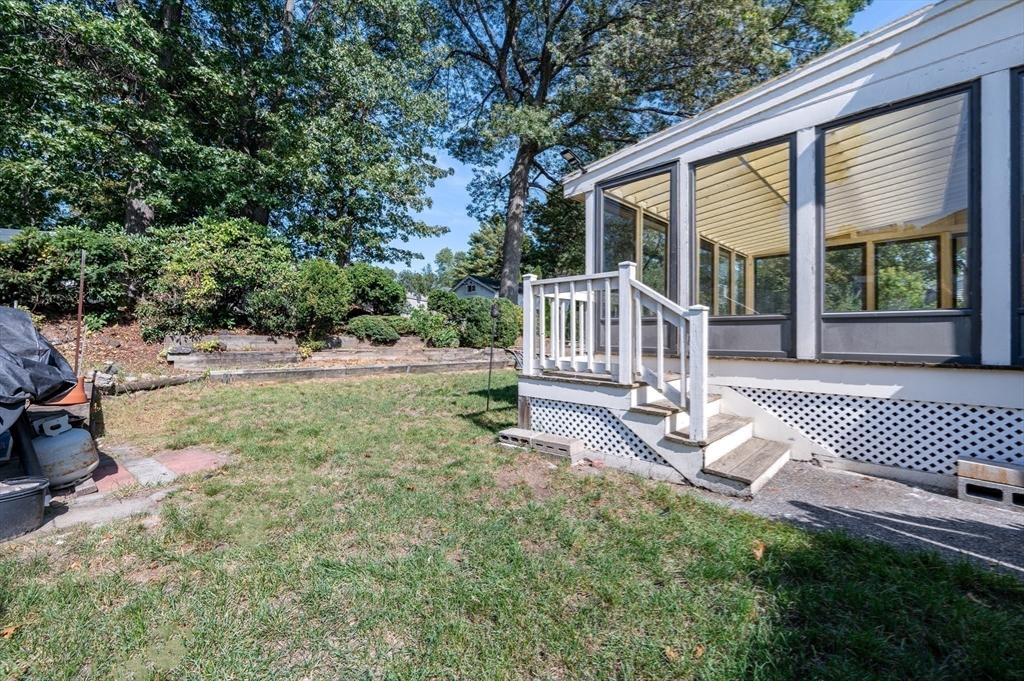 5 Marc Lane Lawrence, MA 01843 - Photo 20 of 26