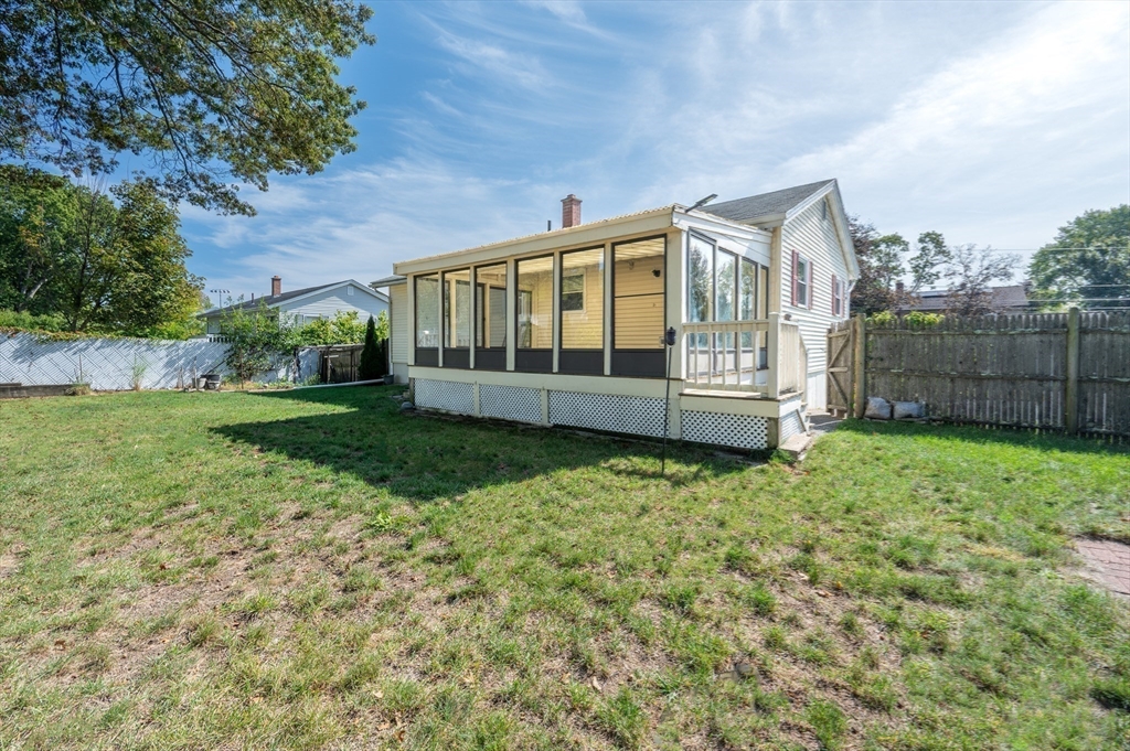5 Marc Lane Lawrence, MA 01843 - Photo 21 of 26