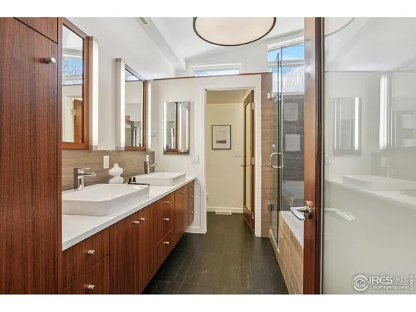 $2,584,025 | 1440 Moss Rock Place, Boulder, CO 80304