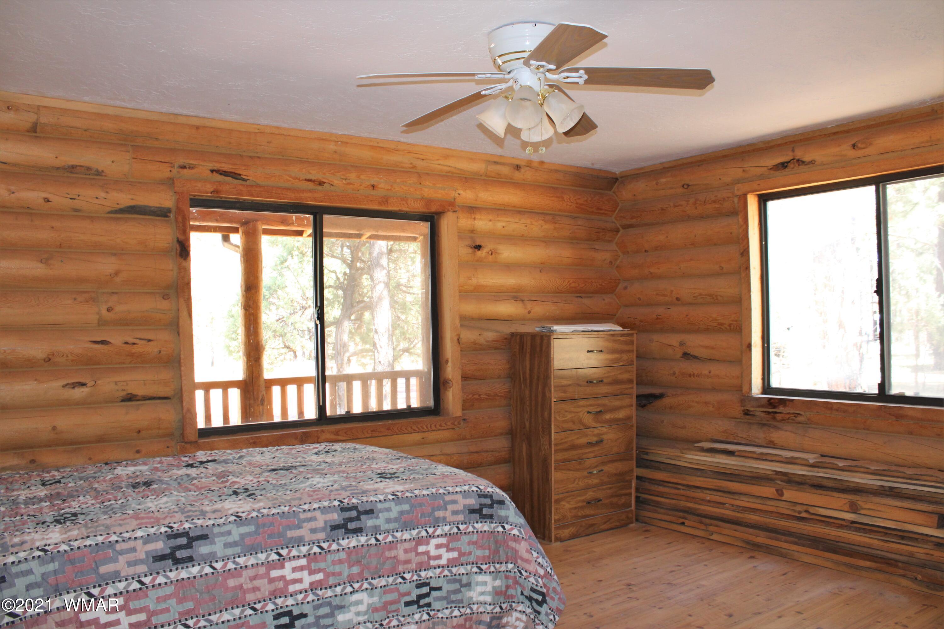 2836 Timber Trail Loop Overgaard, AZ 85933 - Photo 15 of 39