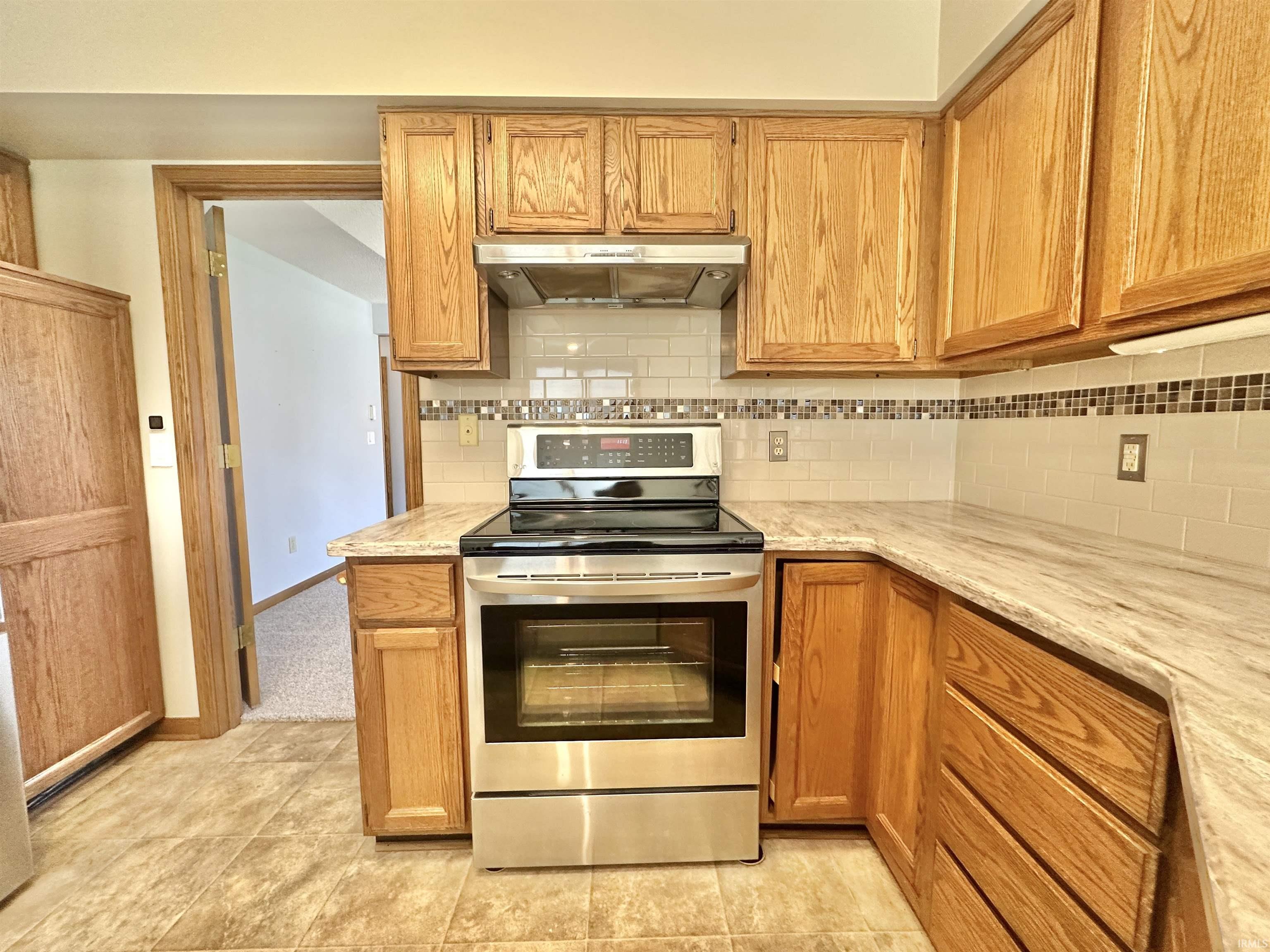 6501 Sedgemore Place Fort Wayne, IN 46835 - Photo 14 of 36